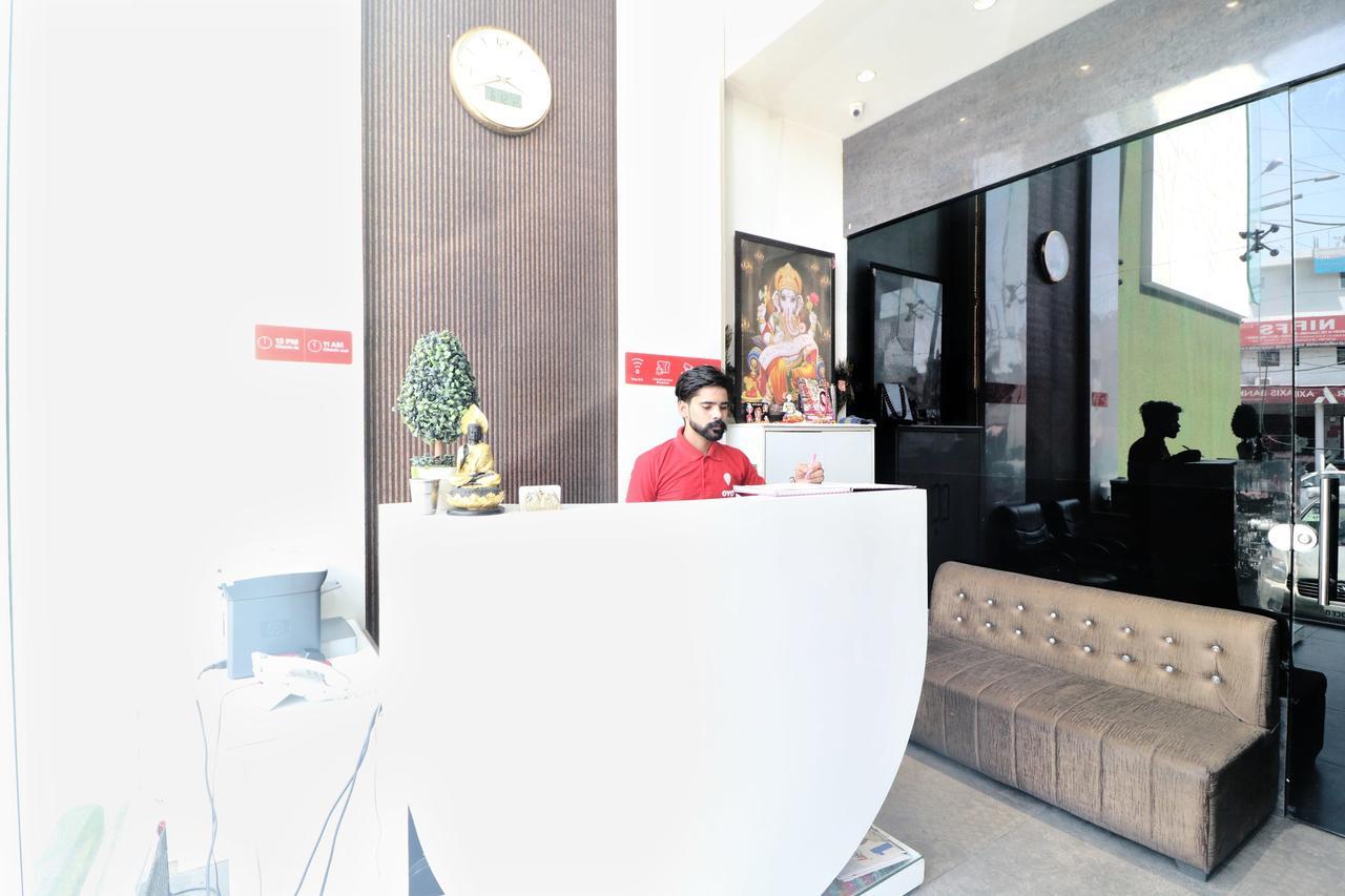 Oyo 14829 Hotel J Cruise Ludhiana Exterior foto